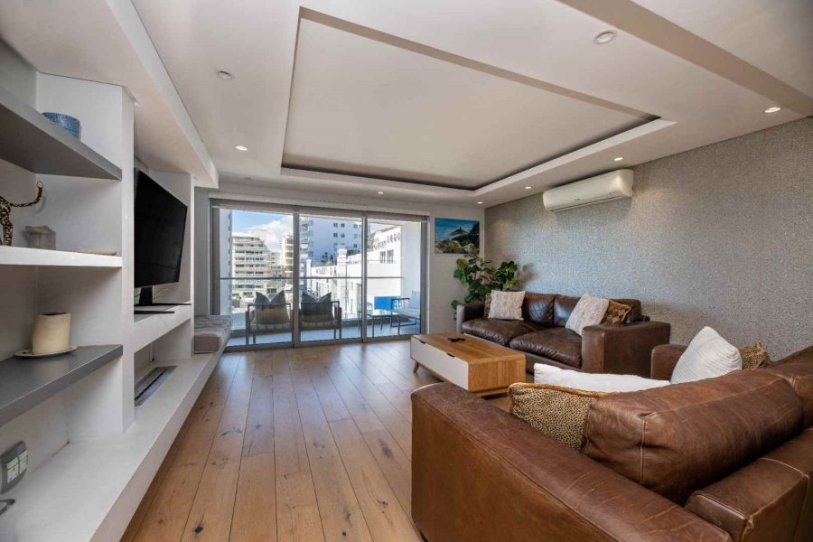 3 Bedroom Property for Sale in Sea Point Western Cape